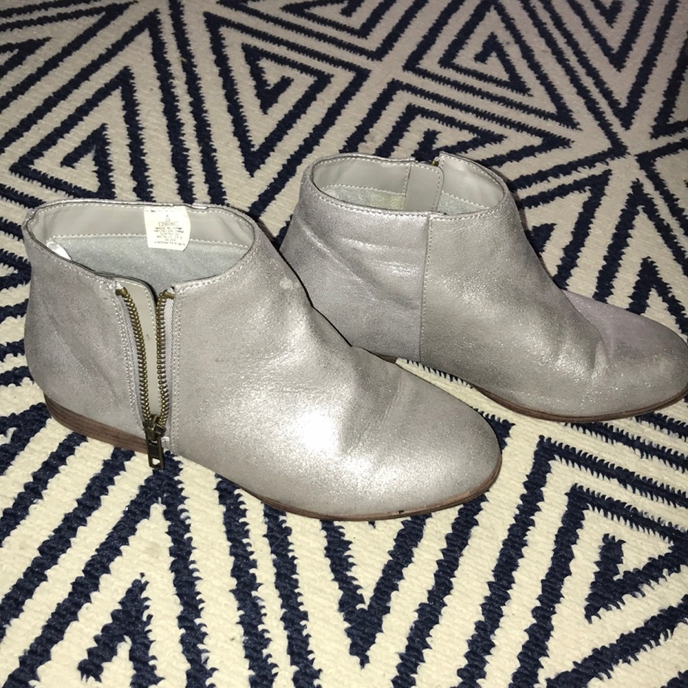 Silver booties - Picture 3 of 3